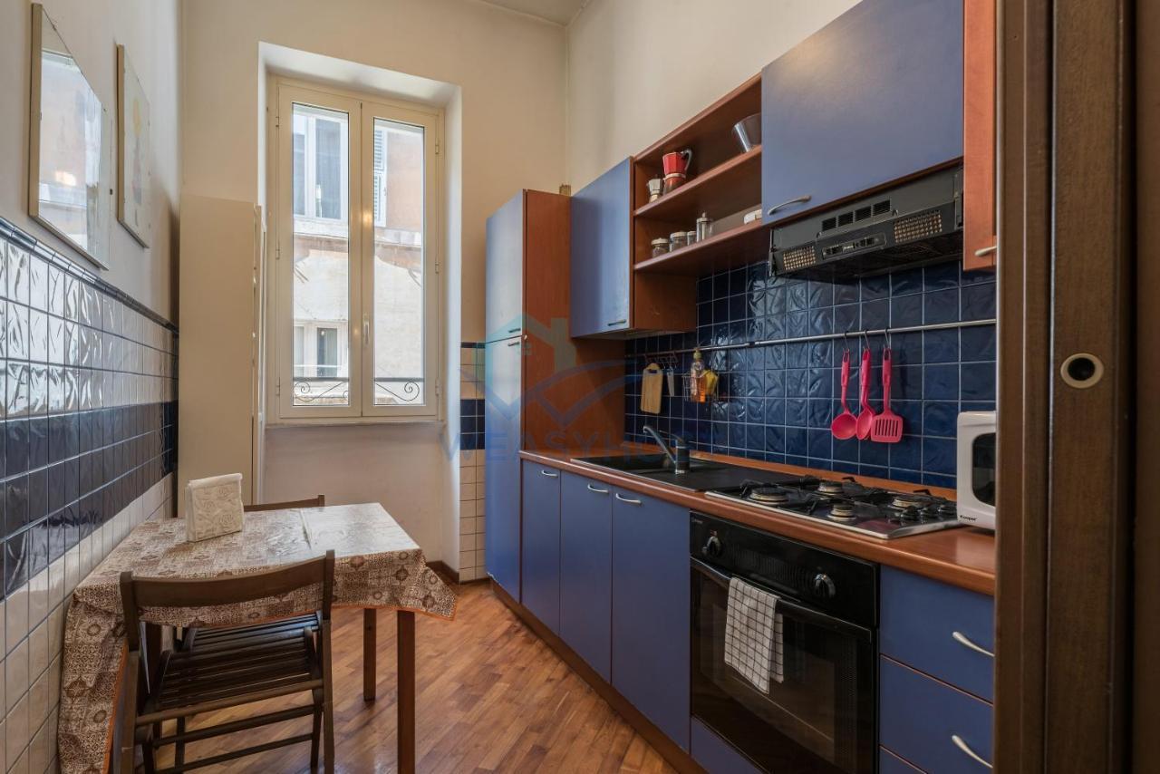 로마 Warm Nest In The Old Building Of Piazza Navona 아파트 외부 사진